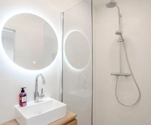 Apartment 35 With Private Parking Zandvoort