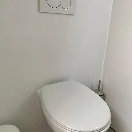 35 With Private Parking Zandvoort